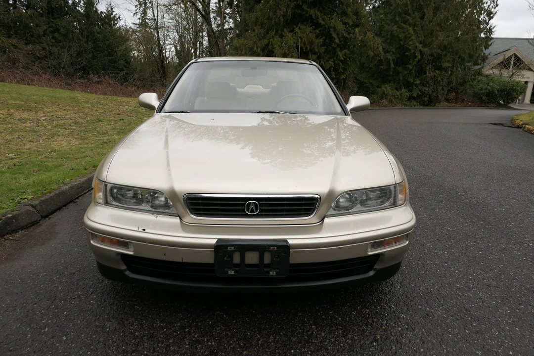 1994 Acura Legend 2nd Gen - Image 21 of 31