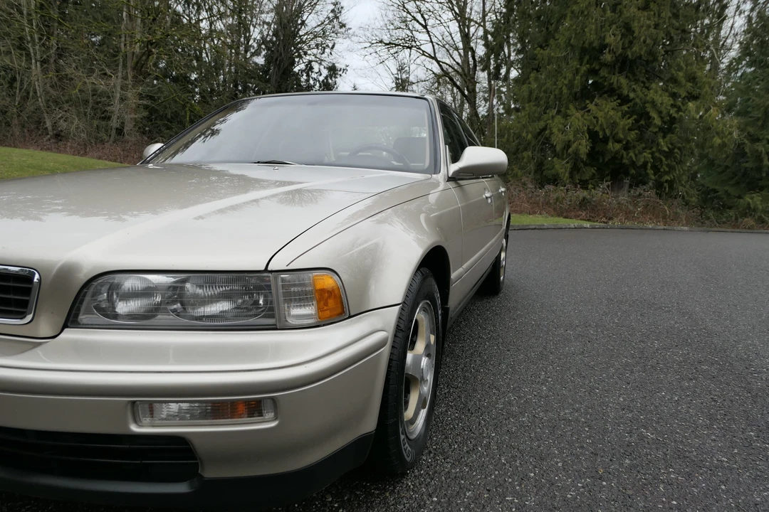 1994 Acura Legend 2nd Gen - Image 26 of 31