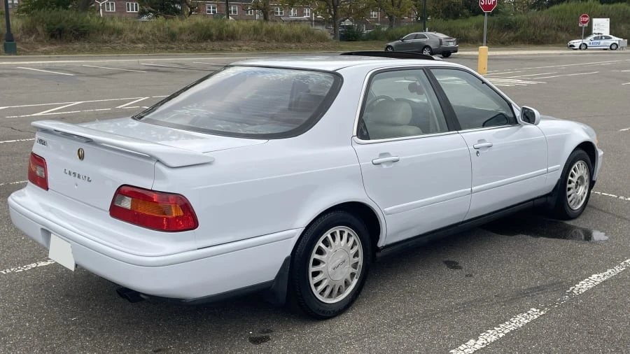 1994 Acura Legend 2nd Gen - Image 3 of 25