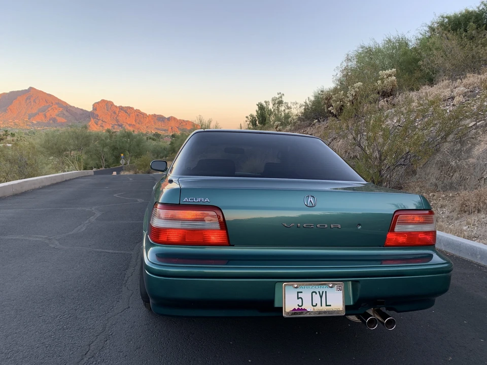 1994 Acura Vigor 3rd Gen - Image 7 of 31