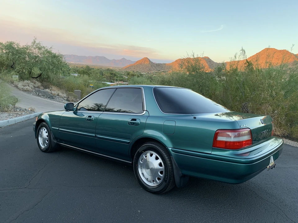 1994 Acura Vigor 3rd Gen - Image 5 of 31