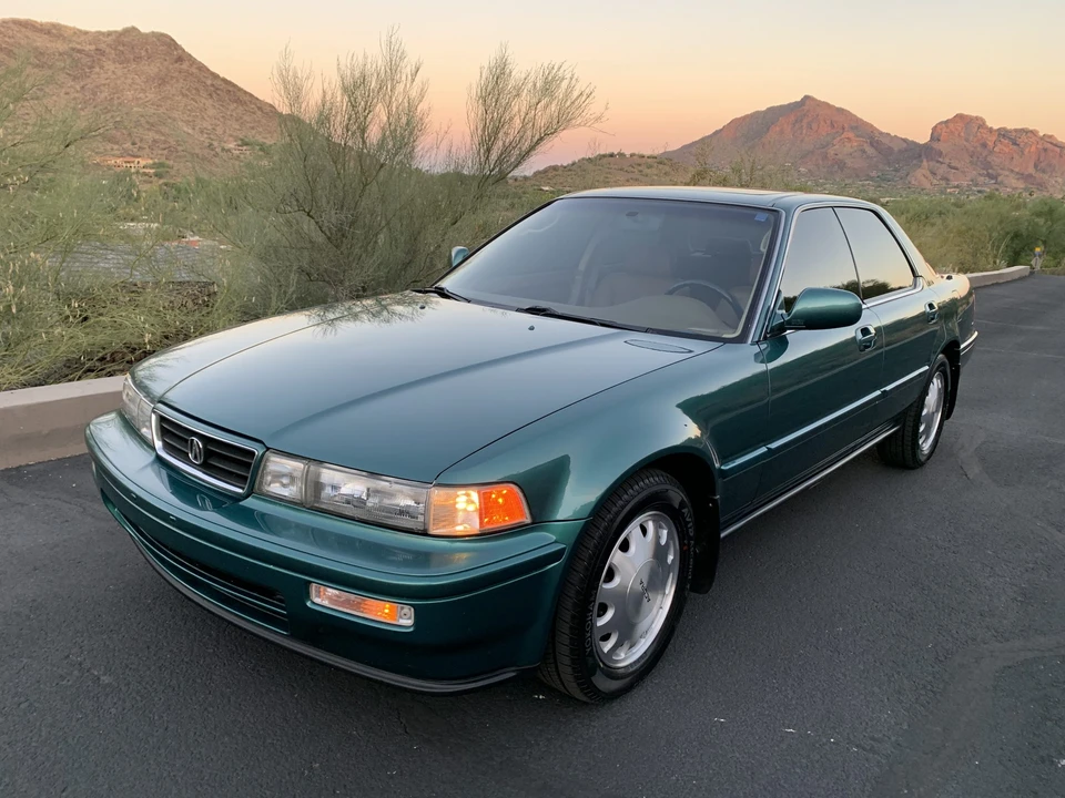 1994 Acura Vigor 3rd Gen - Image 16 of 31