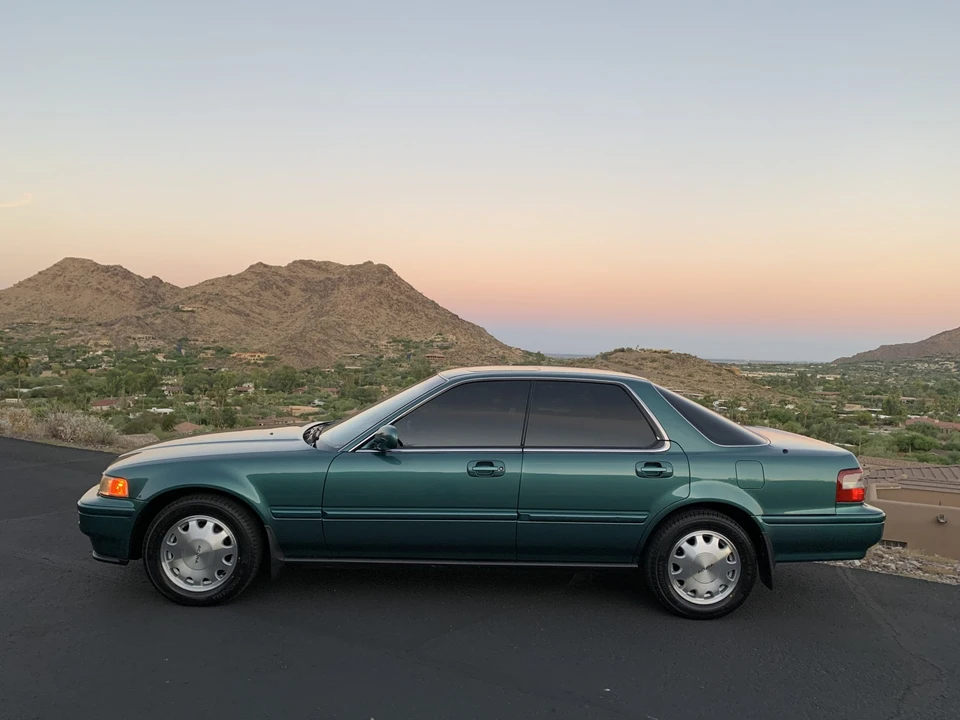 1994 Acura Vigor 3rd Gen - Image 3 of 31
