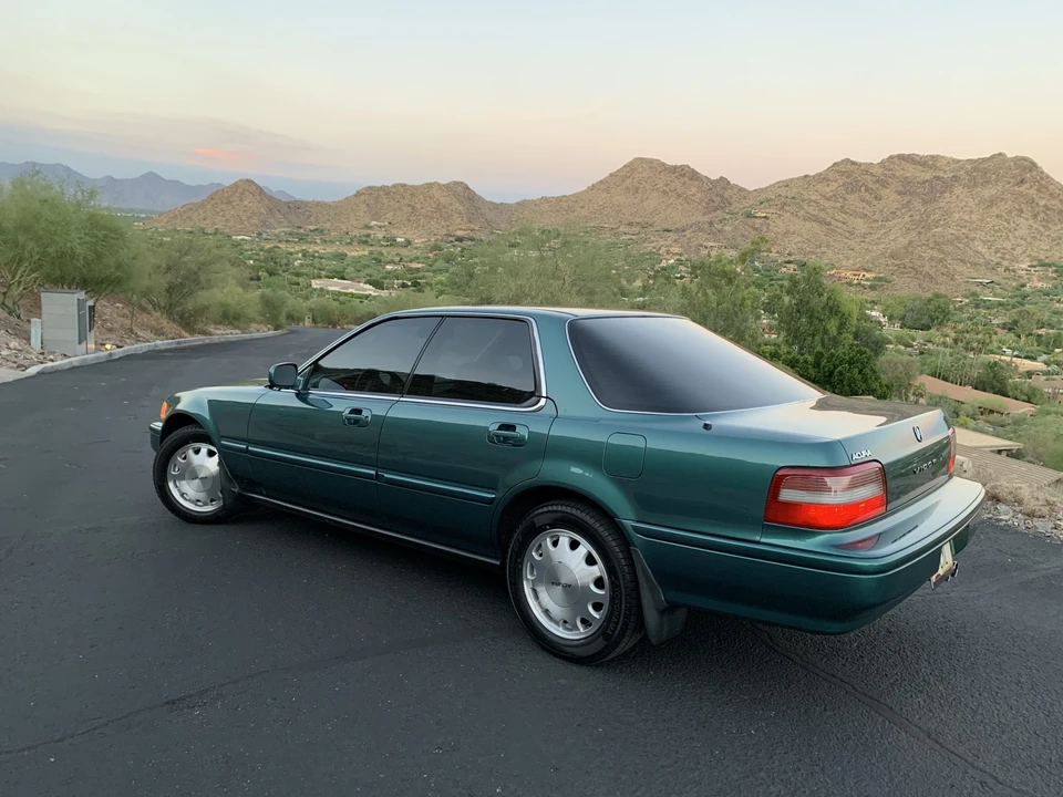 1994 Acura Vigor 3rd Gen - Image 4 of 31