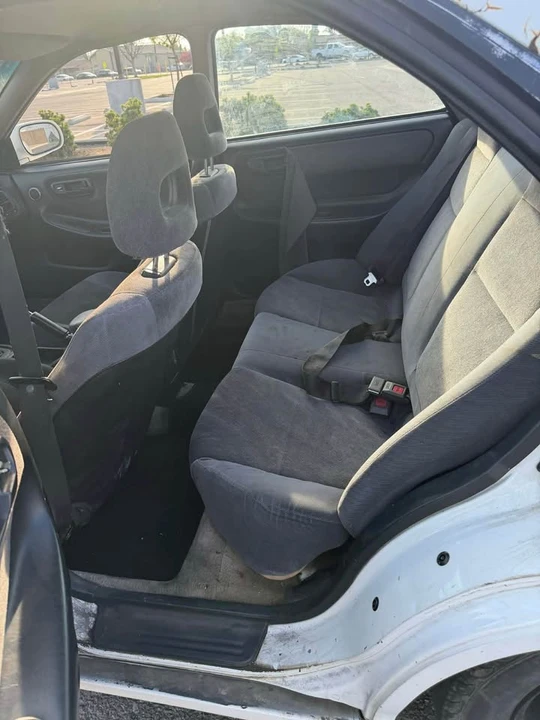 1994 Acura Integra 3rd Gen - Image 7 of 8