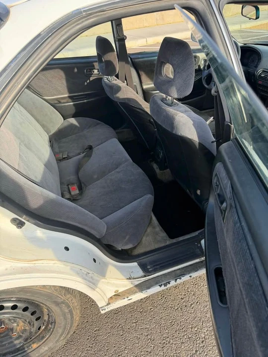 1994 Acura Integra 3rd Gen - Image 4 of 8