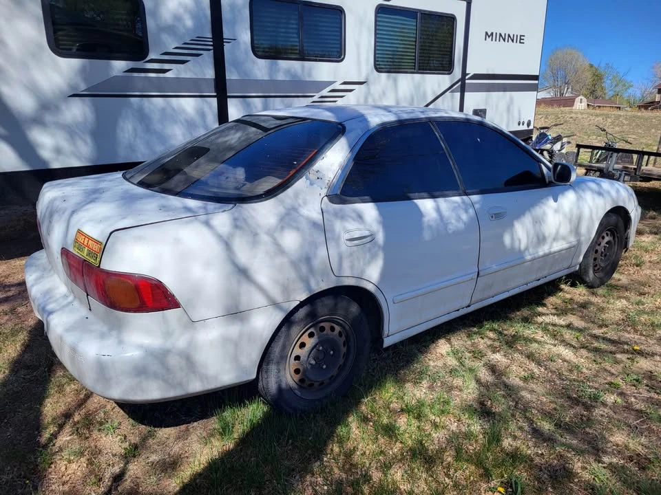 1994 Acura Integra 3rd Gen - Image 2 of 5