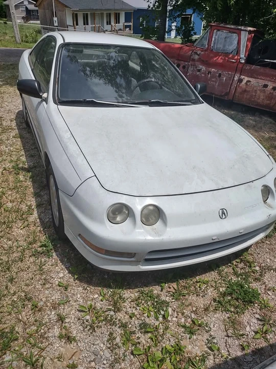 1994 Acura Integra 3rd Gen - Image 2 of 4