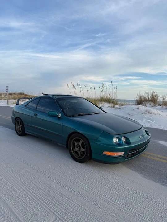 1994 Acura Integra 3rd Gen - Image 2 of 8