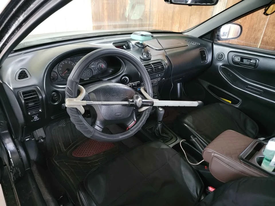 1994 Acura Integra 3rd Gen - Image 5 of 8