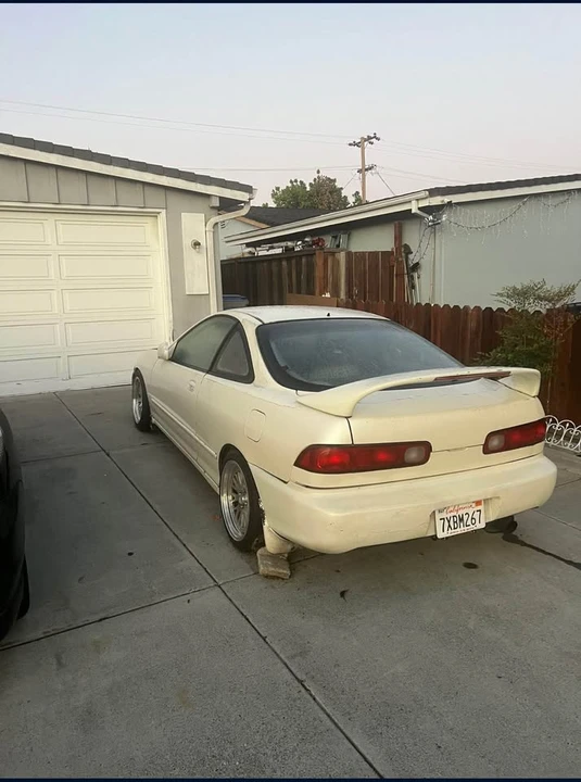 1994 Acura Integra 3rd Gen - Image 2 of 3