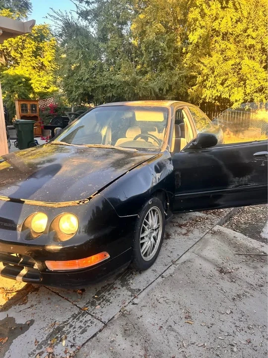 1994 Acura Integra 3rd Gen - Image 2 of 10