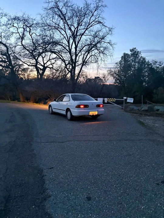 1994 Acura Integra 3rd Gen - Image 2 of 5