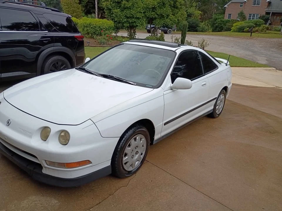 1994 Acura Integra 3rd Gen - Image 2 of 10