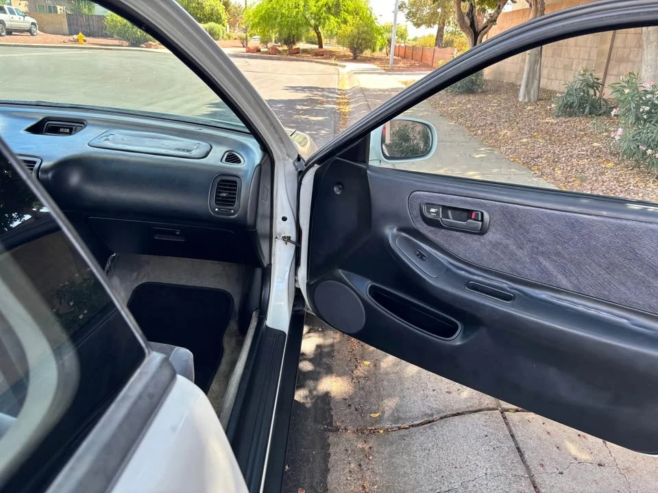 1994 Acura Integra 3rd Gen - Image 10 of 12