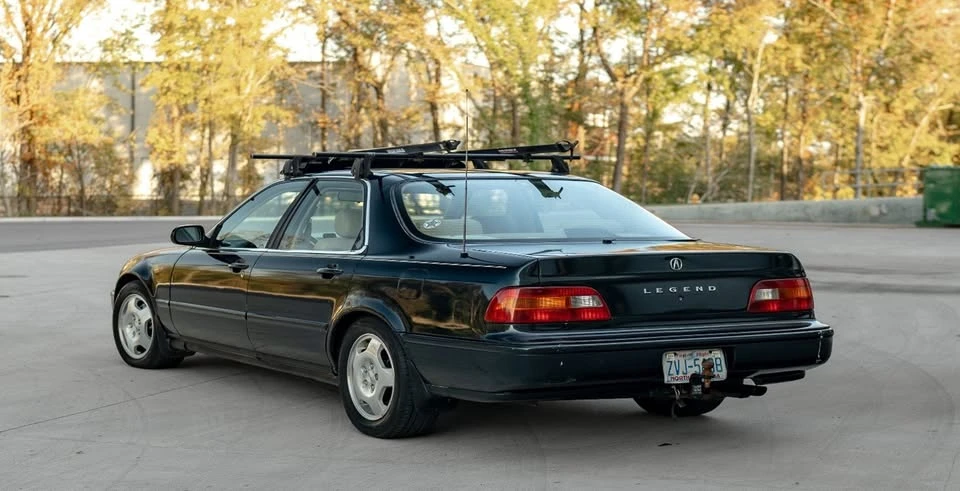 1994 Acura Legend 2nd Gen - Image 3 of 4