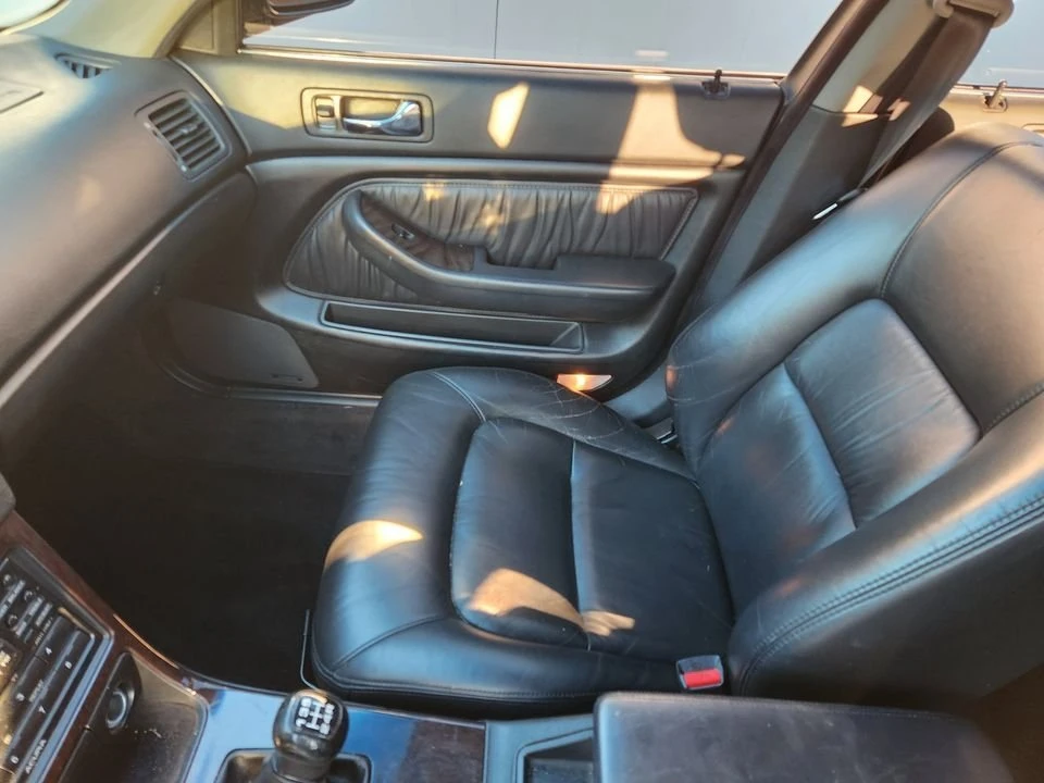 1994 Acura Legend 2nd Gen - Image 13 of 20