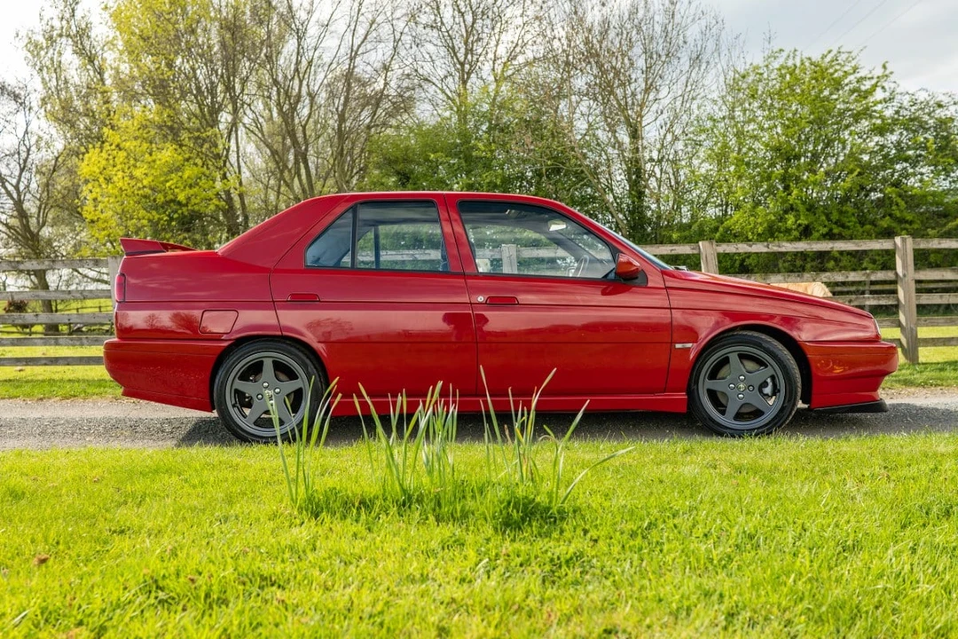 1994 Alfa Romeo 155 - Image 11 of 30