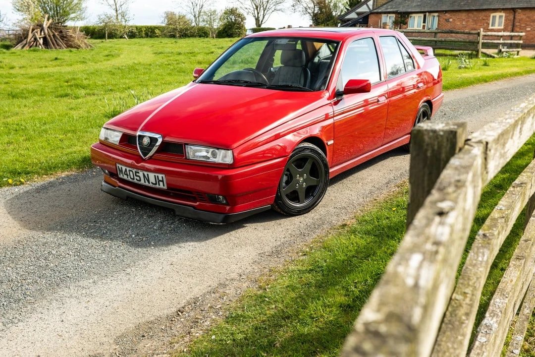 1994 Alfa Romeo 155 - Image 14 of 30