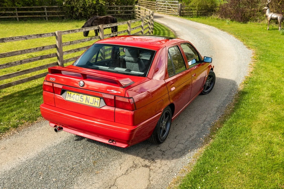 1994 Alfa Romeo 155 - Image 16 of 30