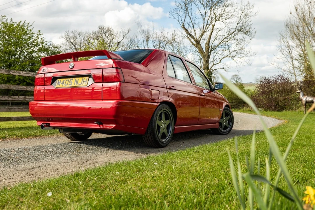 1994 Alfa Romeo 155 - Image 17 of 30