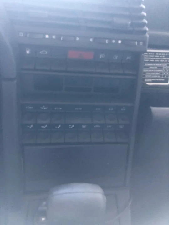 1994 Alfa Romeo 164 - Image 10 of 11
