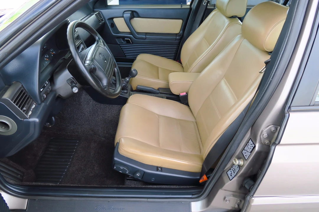 1994 Alfa Romeo 164 - Image 18 of 31