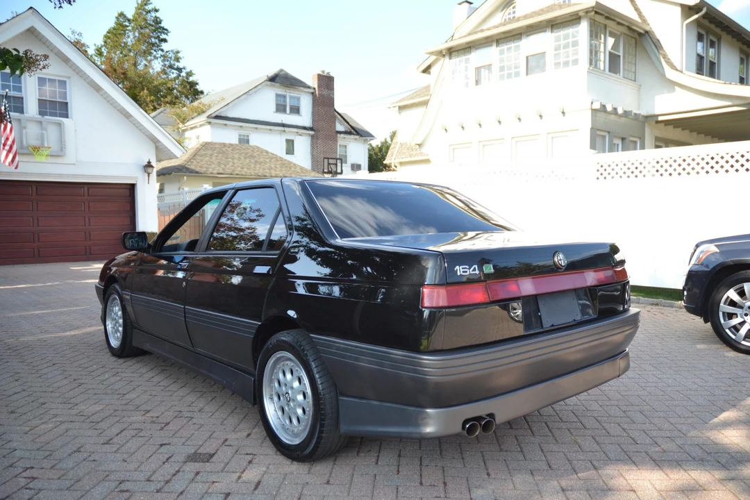 1994 Alfa Romeo 164 Q4 - Image 8 of 31
