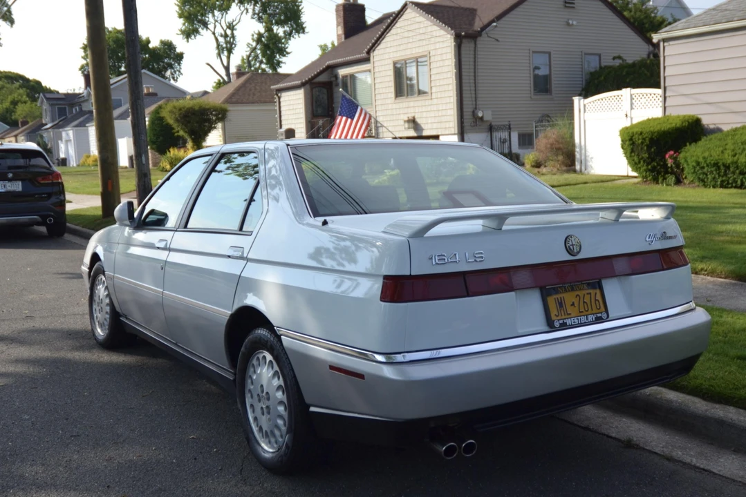 1994 Alfa Romeo 164 - Image 24 of 31