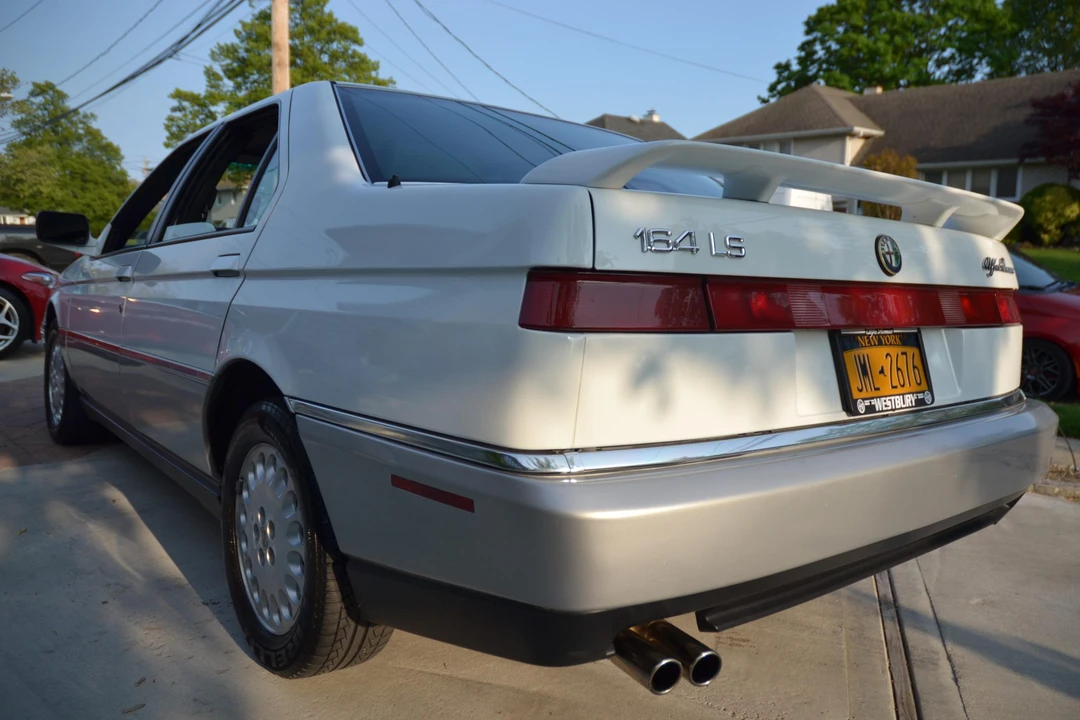 1994 Alfa Romeo 164 - Image 19 of 31