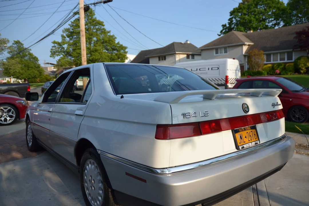 1994 Alfa Romeo 164 - Image 15 of 31