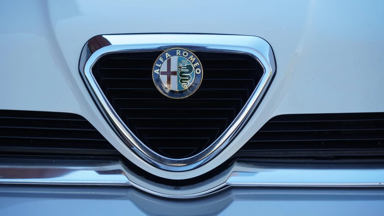 1994 Alfa Romeo 164 - Image 9 of 31
