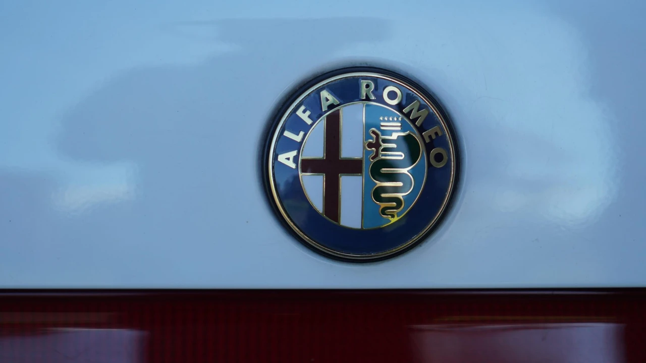 1994 Alfa Romeo 164 - Image 24 of 31