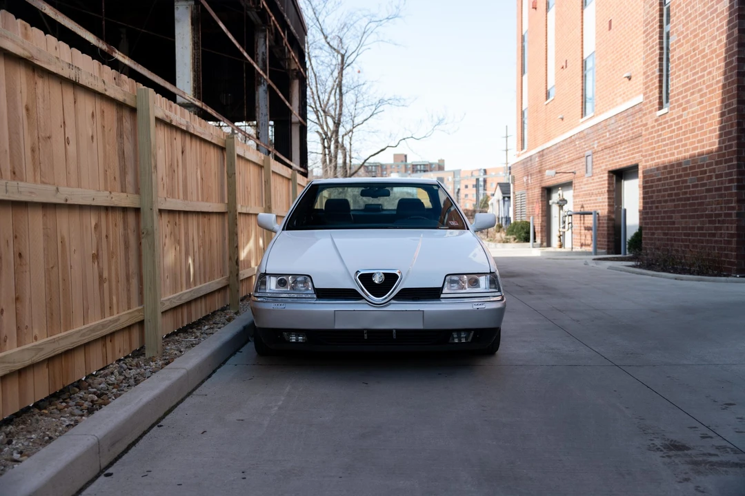 1994 Alfa Romeo 164 - Image 2 of 31