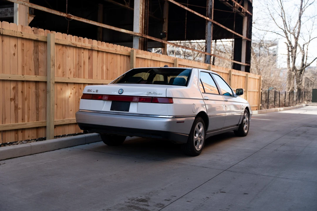 1994 Alfa Romeo 164 - Image 17 of 31