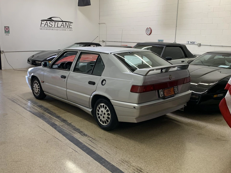 1994 Alfa Romeo - Image 22 of 31