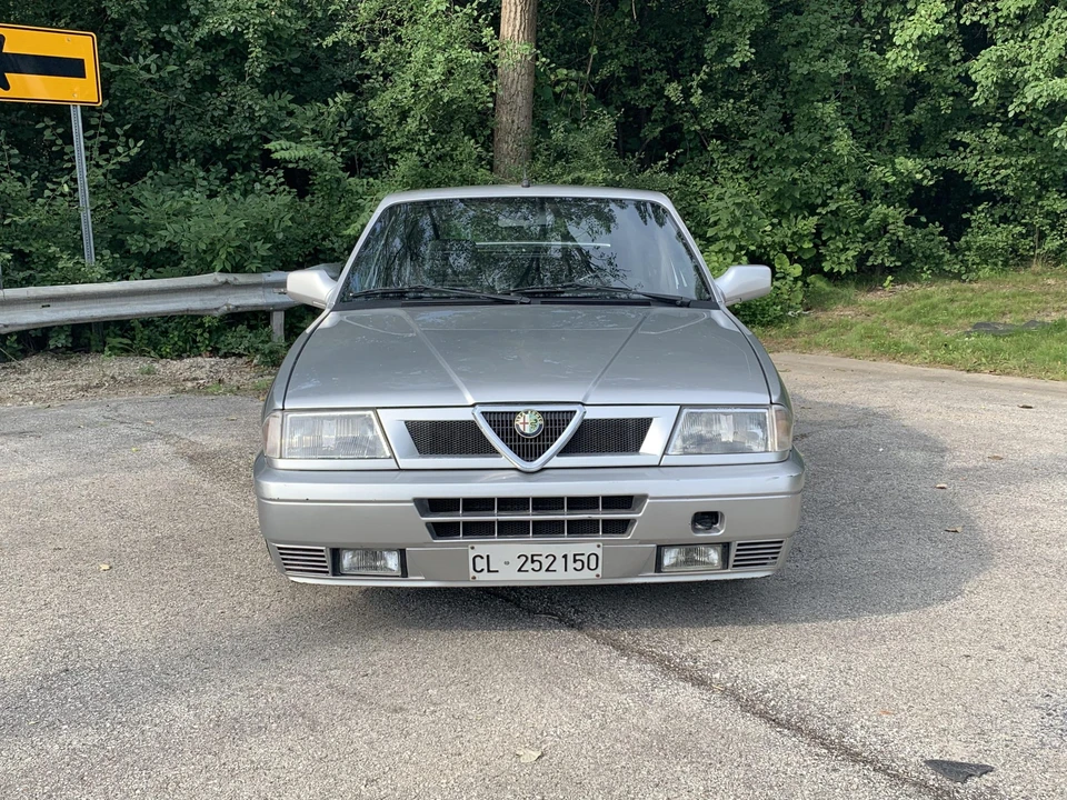 1994 Alfa Romeo - Image 3 of 31