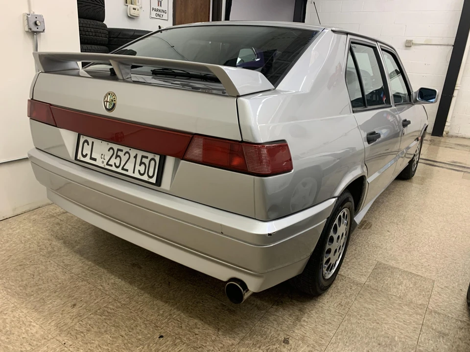 1994 Alfa Romeo - Image 18 of 31
