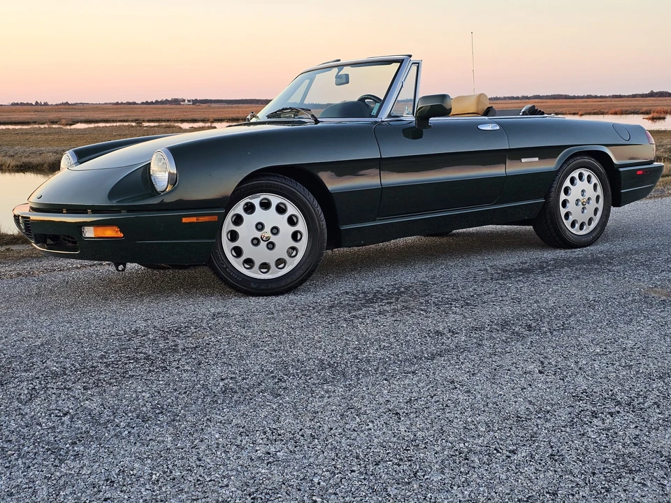 1994 Alfa Romeo Series 4 - Image 2 of 31