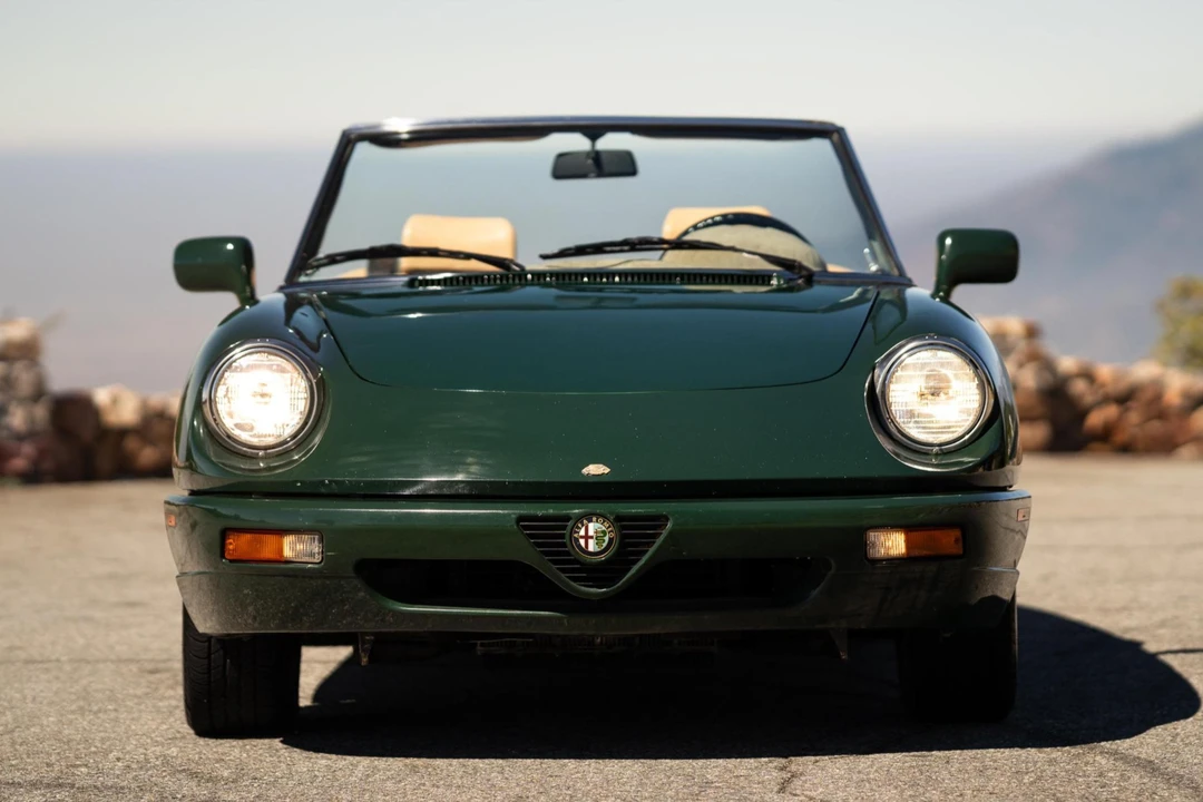 1994 Alfa Romeo Series 4 - Image 2 of 31