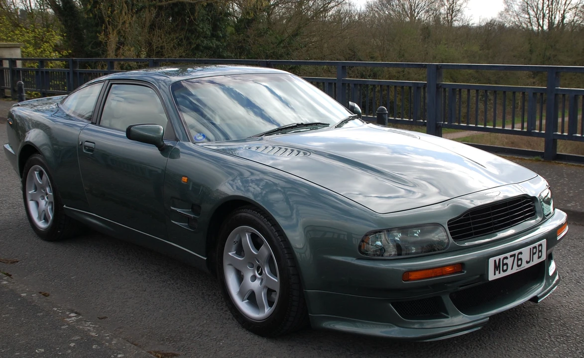 1994 Aston Martin Vantage (1993-2000) - Image 8 of 12