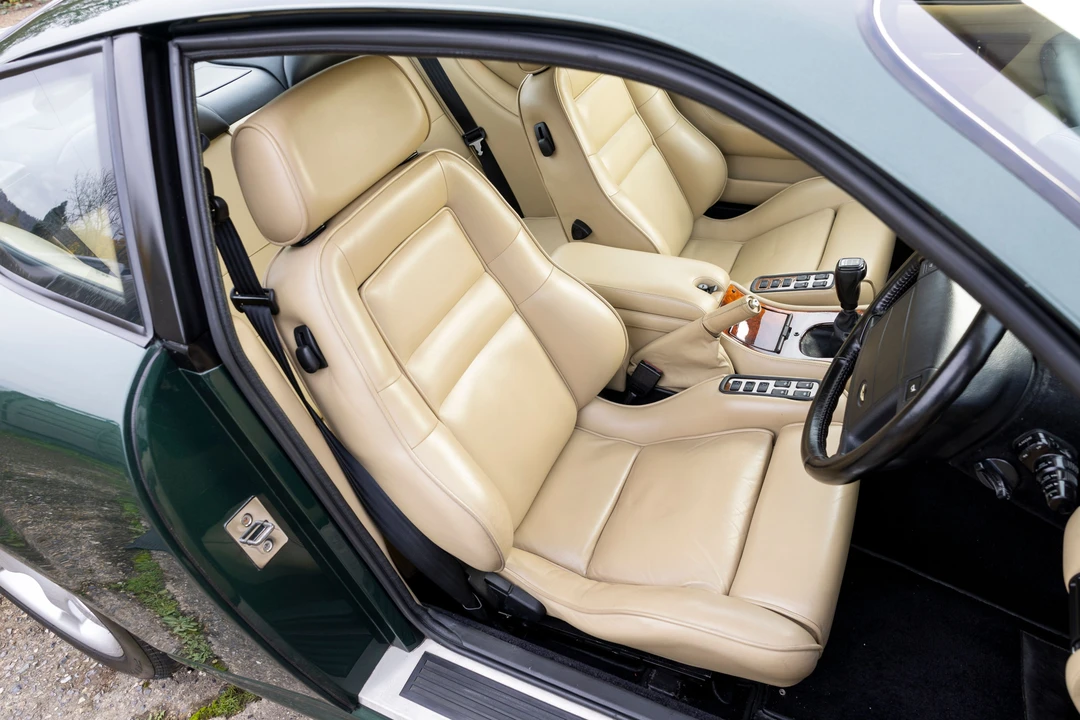 1994 Aston Martin Vantage (1993-2000) - Image 11 of 23