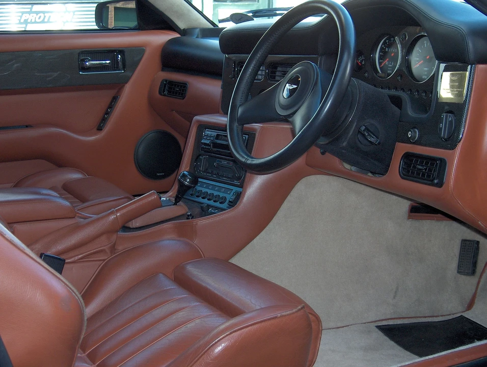 1994 Aston Martin Virage - Image 5 of 6