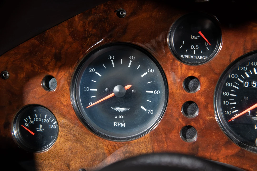 1994 Aston Martin Vantage (1993-2000) - Image 31 of 31