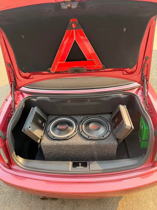 1994 Audi Coupe & Cabriolet - Image 6 of 7