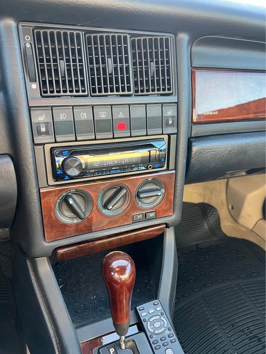 1994 Audi Coupe & Cabriolet - Image 19 of 20