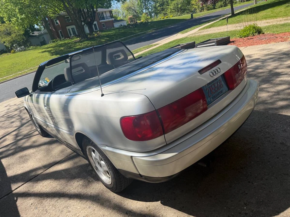 1994 Audi Coupe & Cabriolet - Image 11 of 14