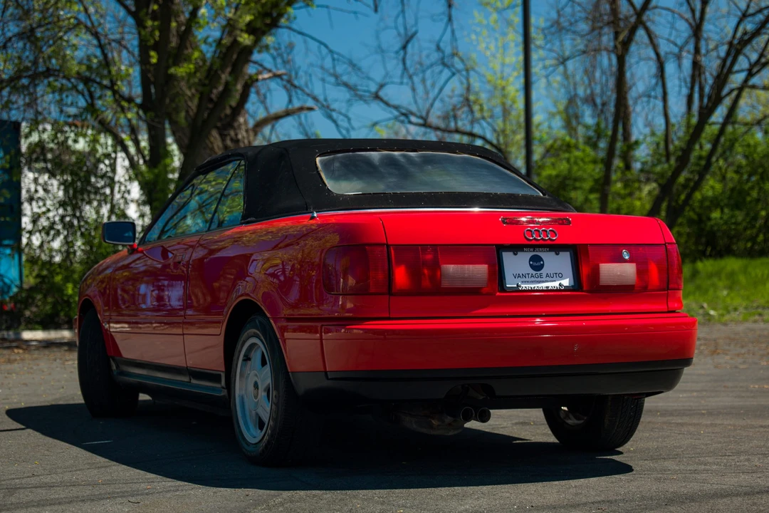 1994 Audi Coupe & Cabriolet - Image 10 of 31