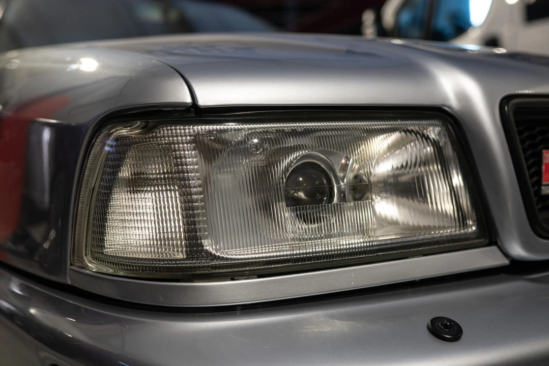 1994 Audi RS2 Avant - Image 21 of 31