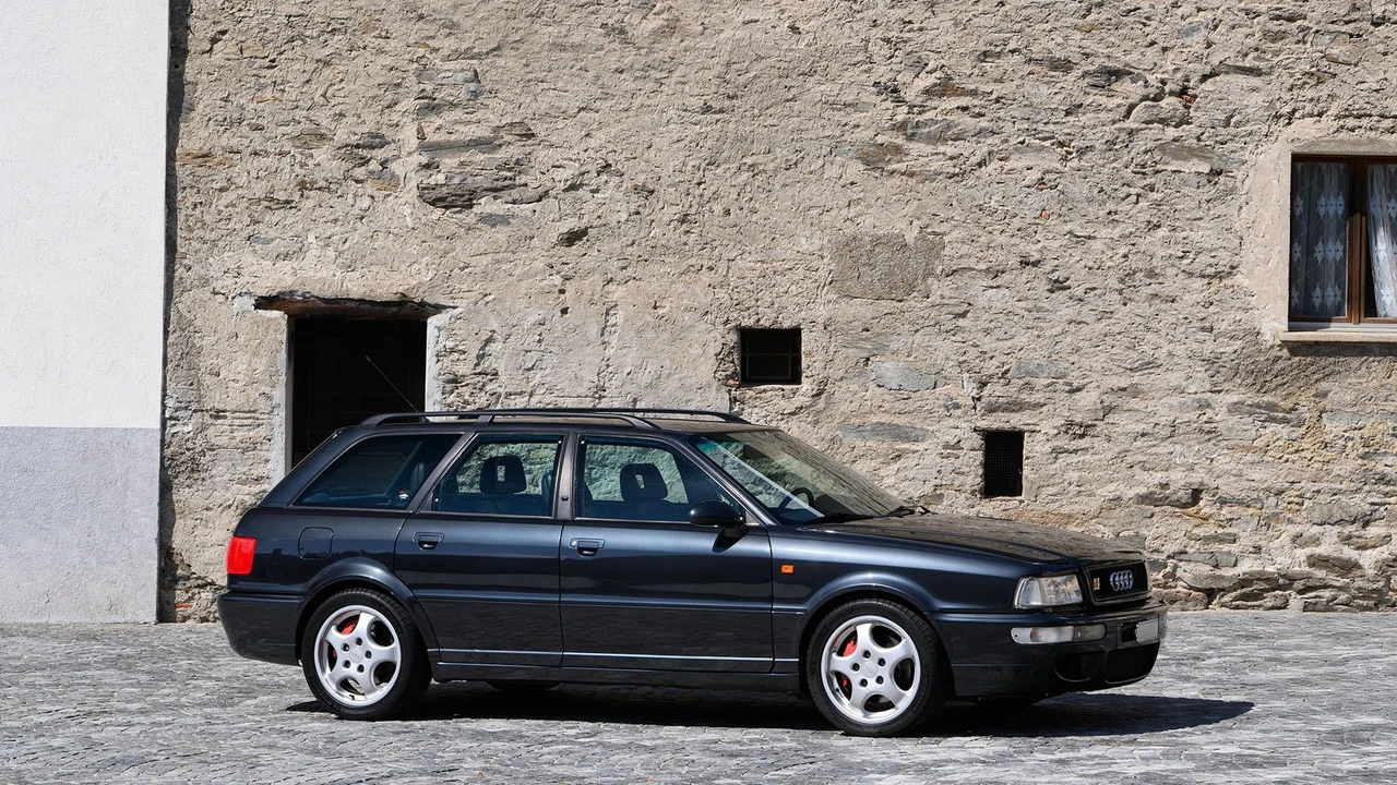 1994 Audi RS2 Avant - Image 10 of 31